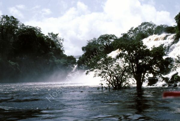 Water Falls, El Parque Cachamay, Puerto Ordaz